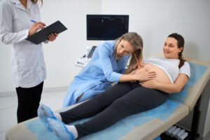 Best Obstetrician Gynaecologist in Airoli